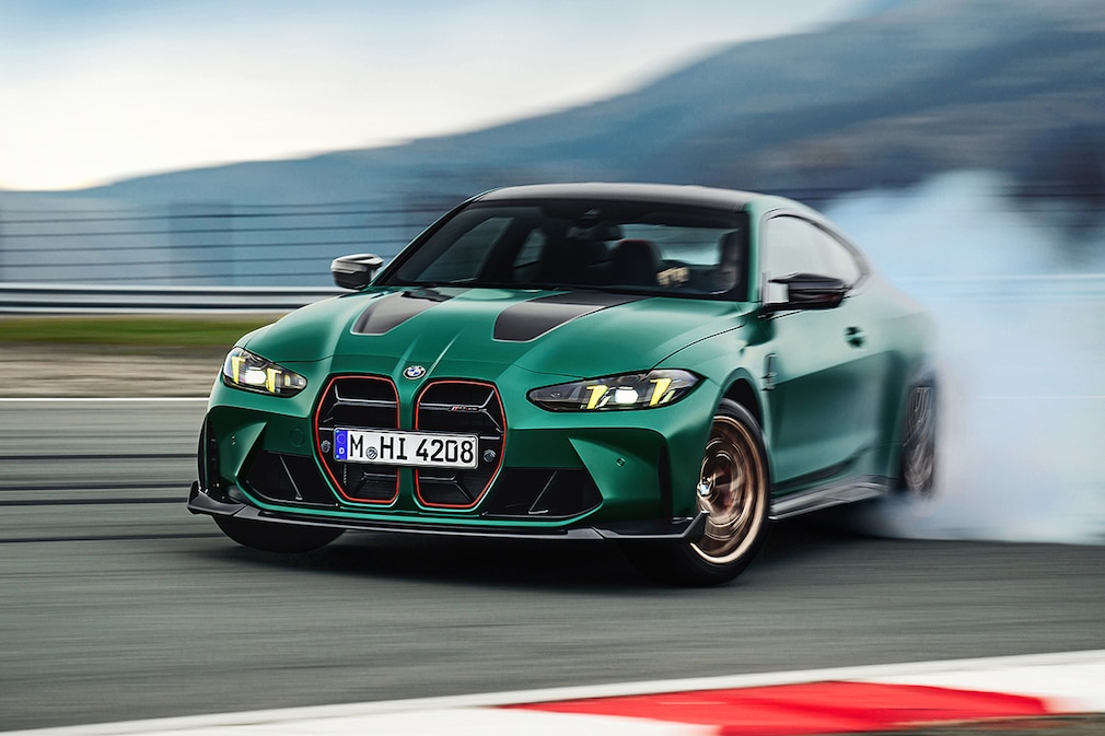 BMW M4 CS