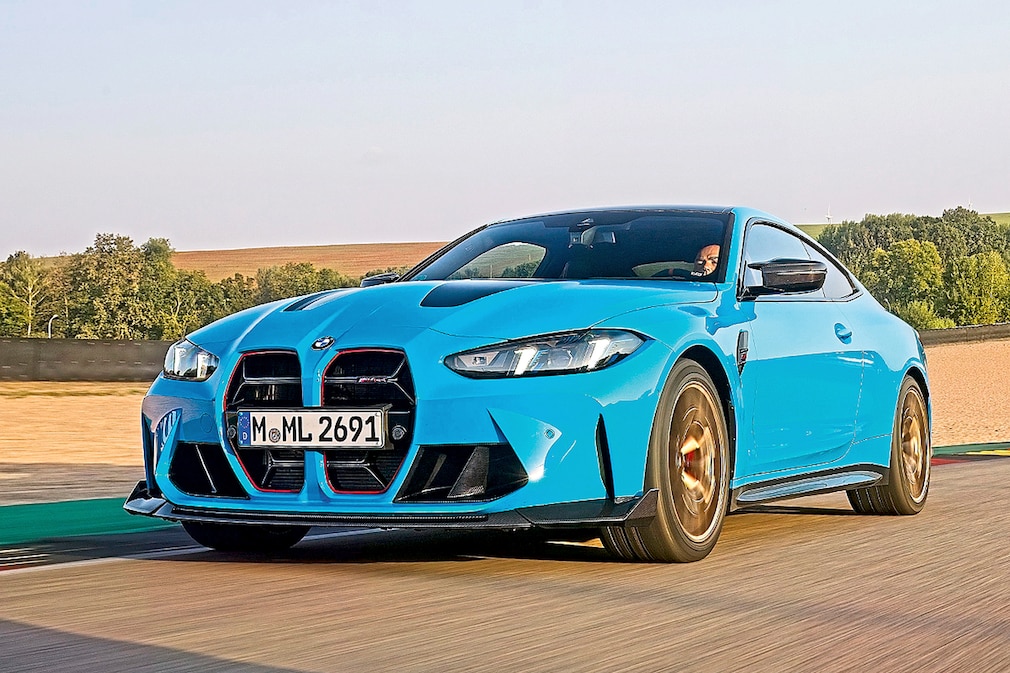 BMW M4 CS
