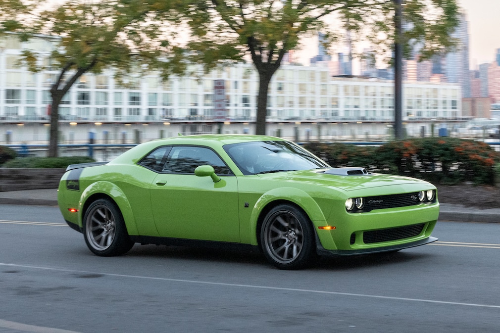 Dodge Challenger Swinger