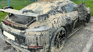 Flutopfer: Porsche Cayman GT4 RS