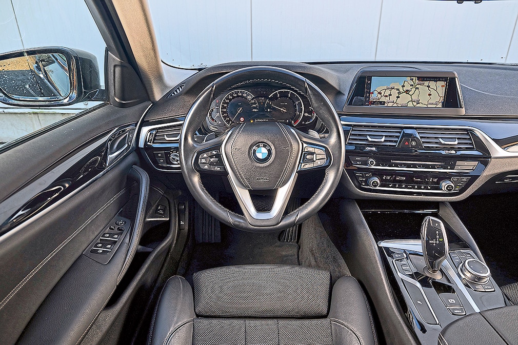 BMW 520d Touring Sport Line