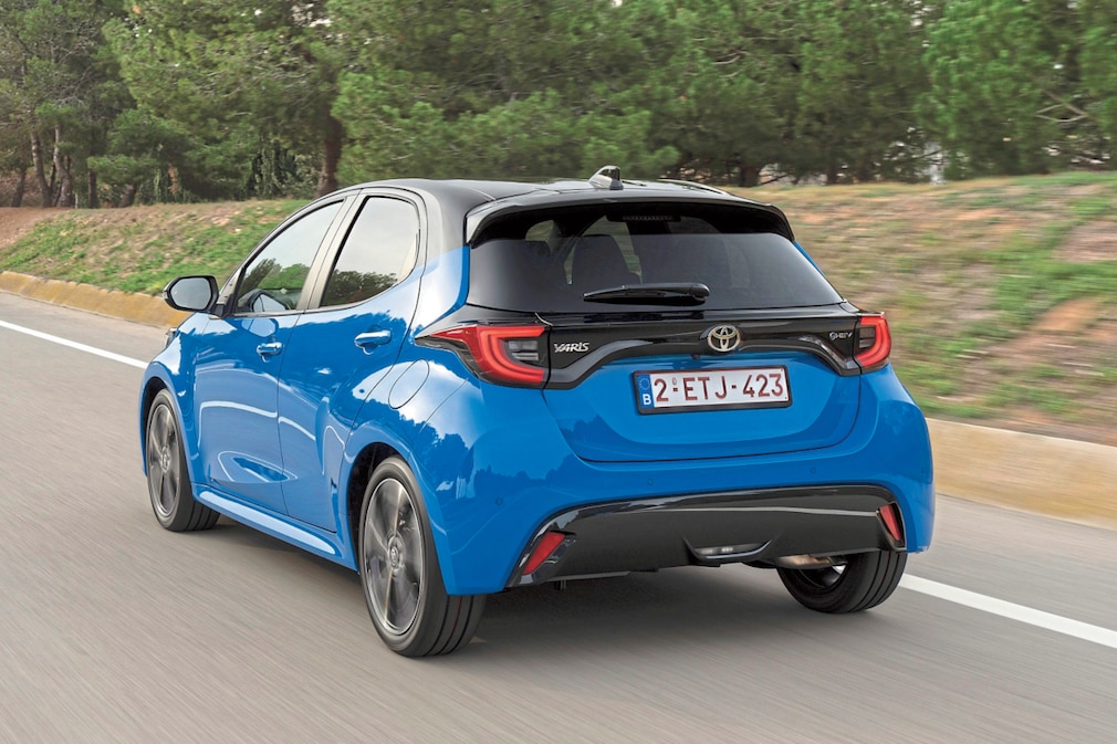 Toyota Yaris Hybrid 130