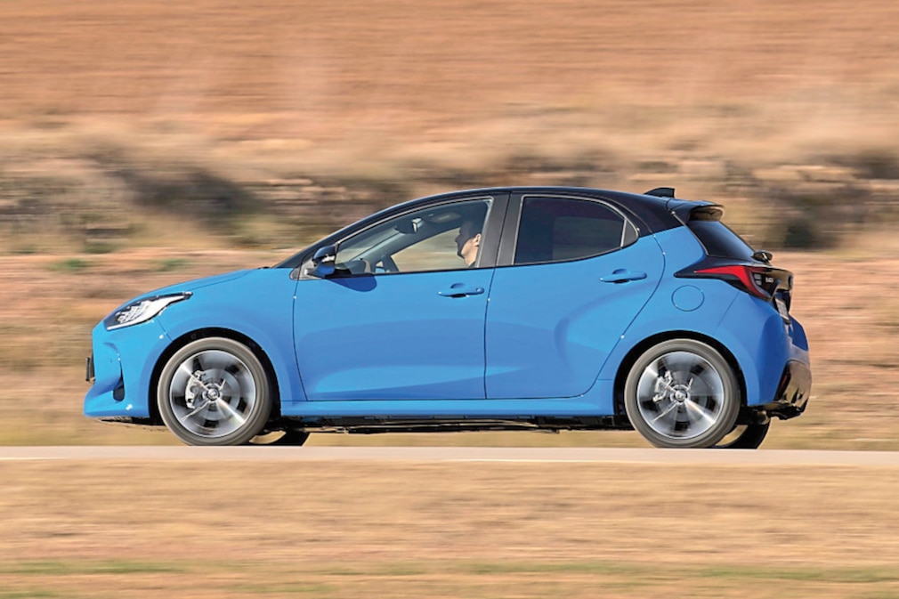 Toyota Yaris Hybrid 130
