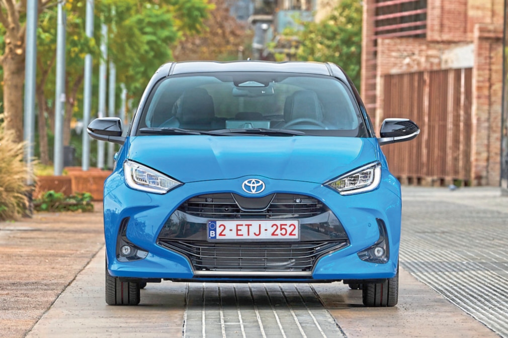 Toyota Yaris Hybrid 130