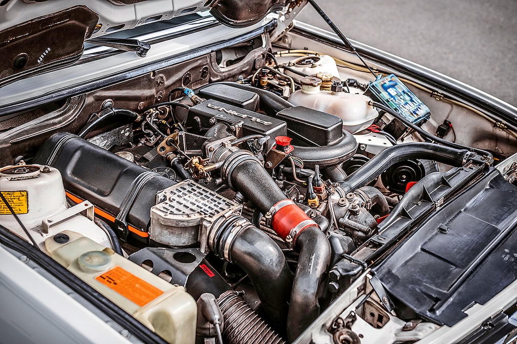 BMW ALPINA B7 TURBO/1 (E28)
