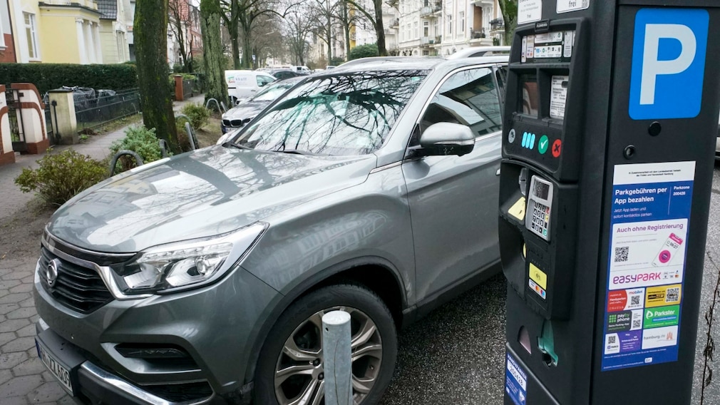 SUV-Parkabzocke: Jurist warnt