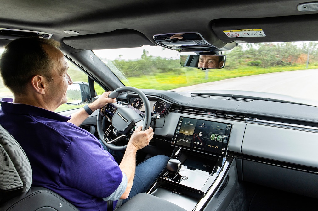 Range Rover Sport SV
