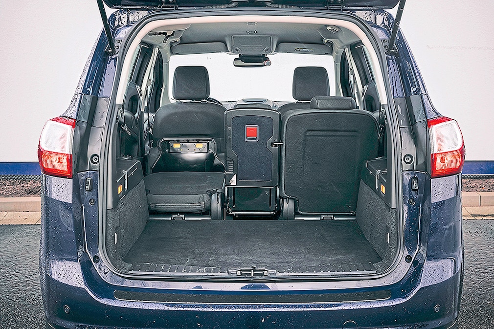 Ford Grand C-Max Titanium 1.5 TDCi