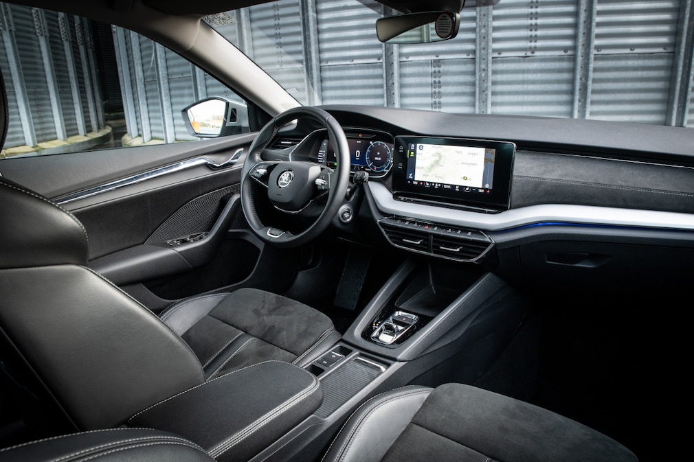 Skoda Octavia Combi 2.0 TDI DSG First Edition