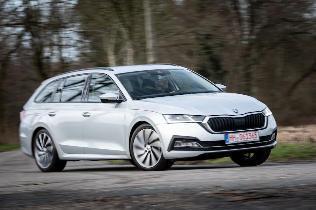 Skoda Octavia Combi 2.0 TDI DSG First Edition