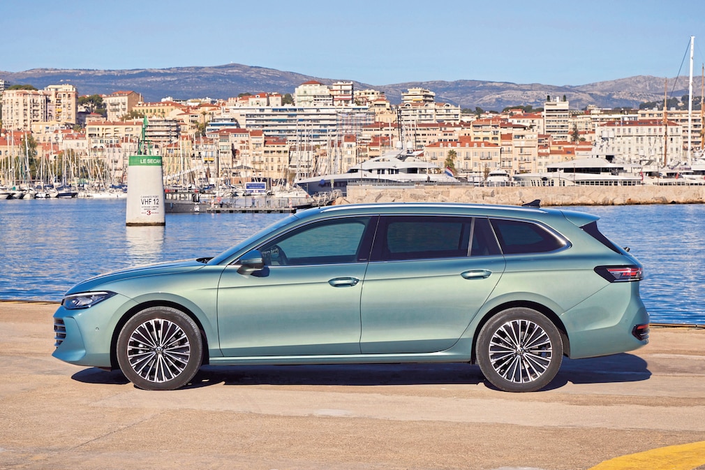 VW Passat Variant (2024)