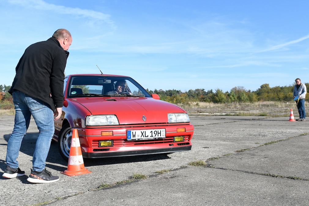 Wendekreis-Test mit Renault 19 16V