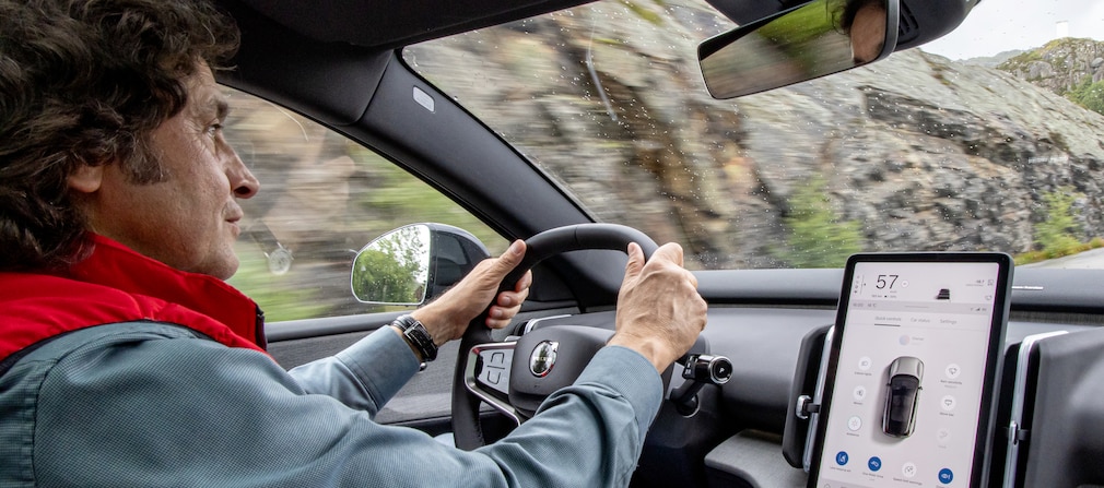 Volvo EX30 Cross Country mit Rolf Klein