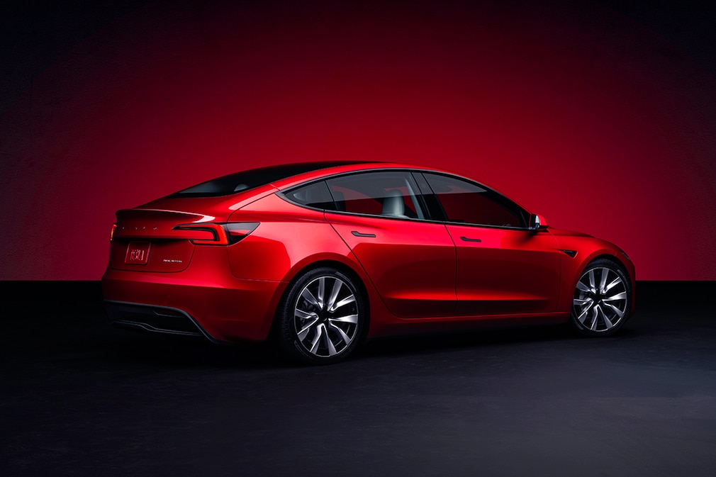 Tesla Model 3 Highland