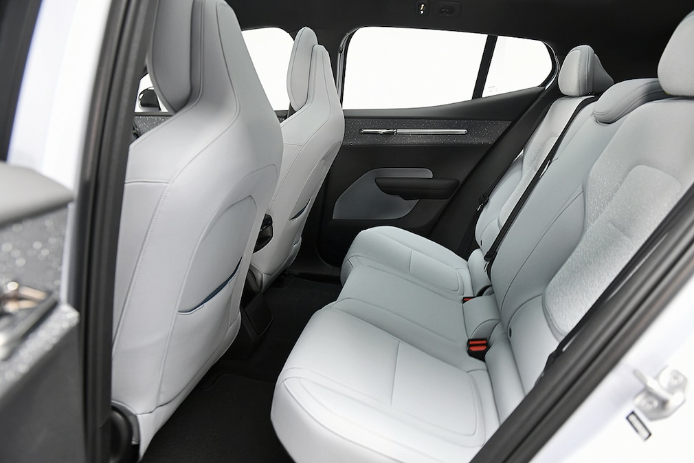 Volvo EX30