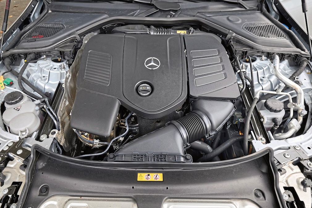 Mercedes E 400 e 4Matic