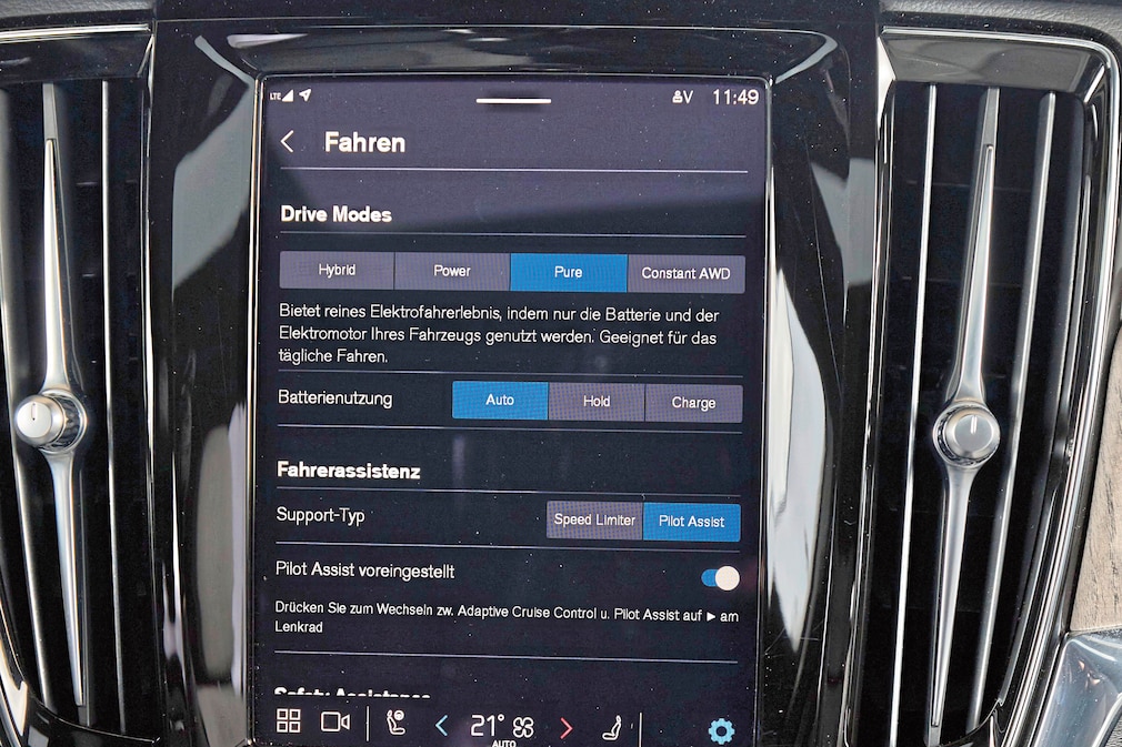 Volvo S90 Recharge T8 AWD