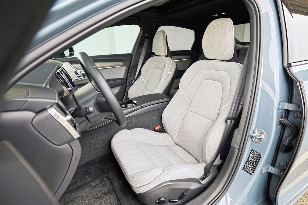 Volvo S90 Recharge T8 AWD