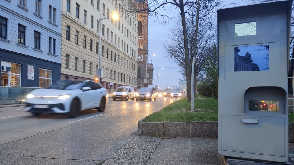 Polizei nimmt Raser Auto ab