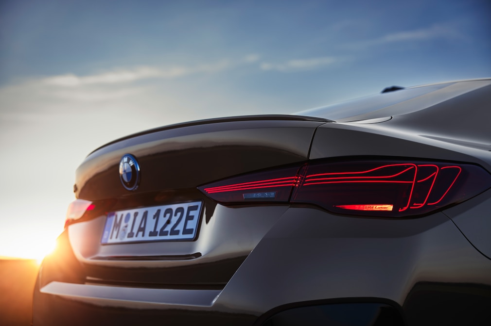 BMW i4 xDrive40