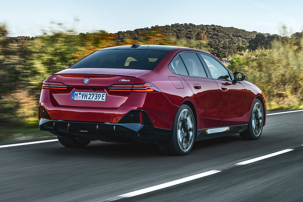 BMW i5 M60