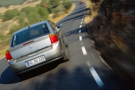 Opel Vectra Elegance 2.2