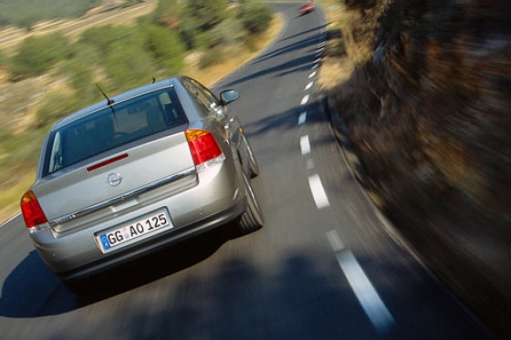 Opel Vectra Elegance 2.2