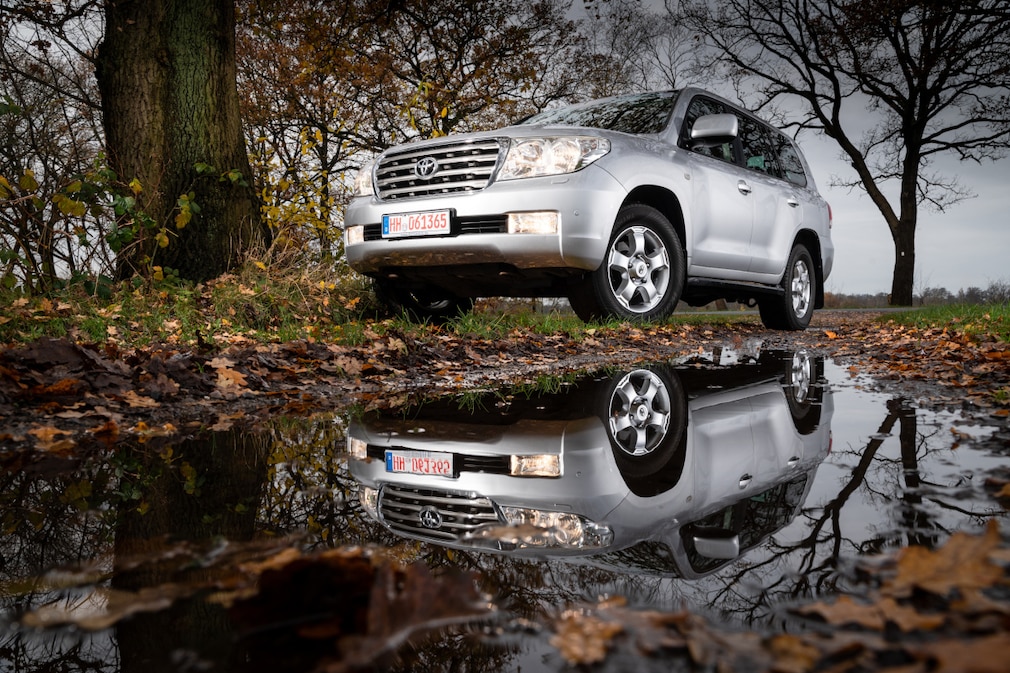 Toyota Land Cruiser V8 5.5 D-4D