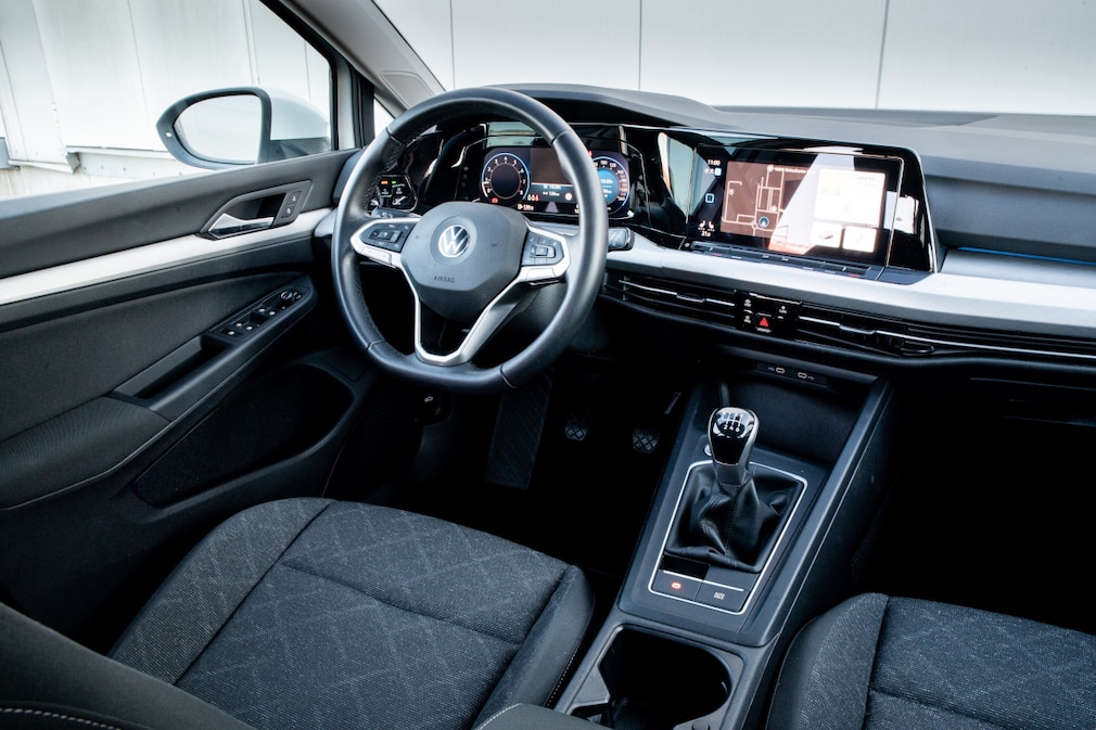 VW Golf Variant 1.5 TSI Life