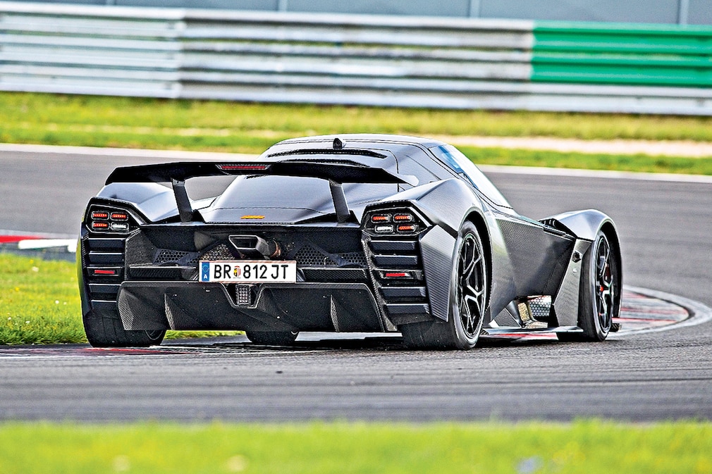KTM X-Bow GT-XR: Ausfahrt im Racer mit Straßenzulassung - AUTO BILD