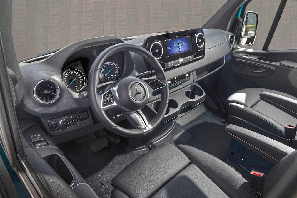 Mercedes eSprinter 2024