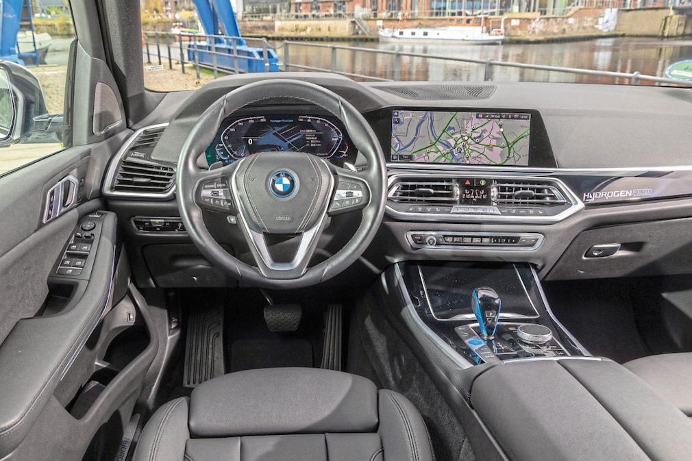 BMW iX5 Hydrogen