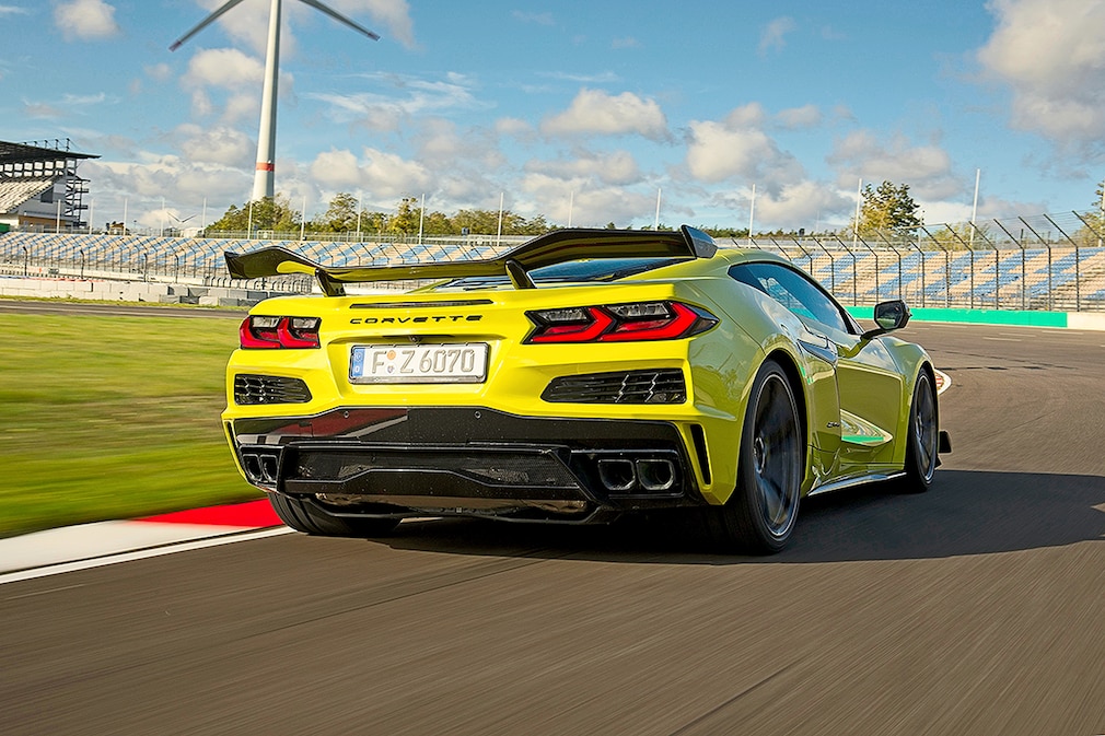 CHEVROLET CORVETTE Z06