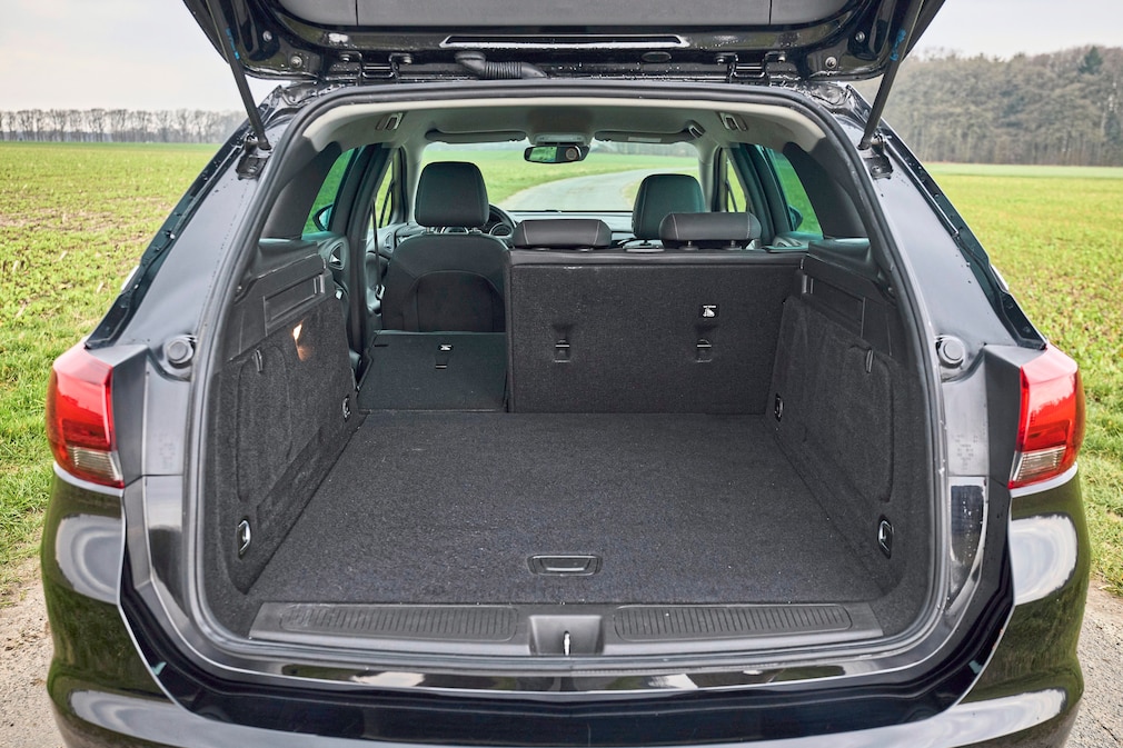 Opel Astra K Sports Tourer 1.5 Elegance