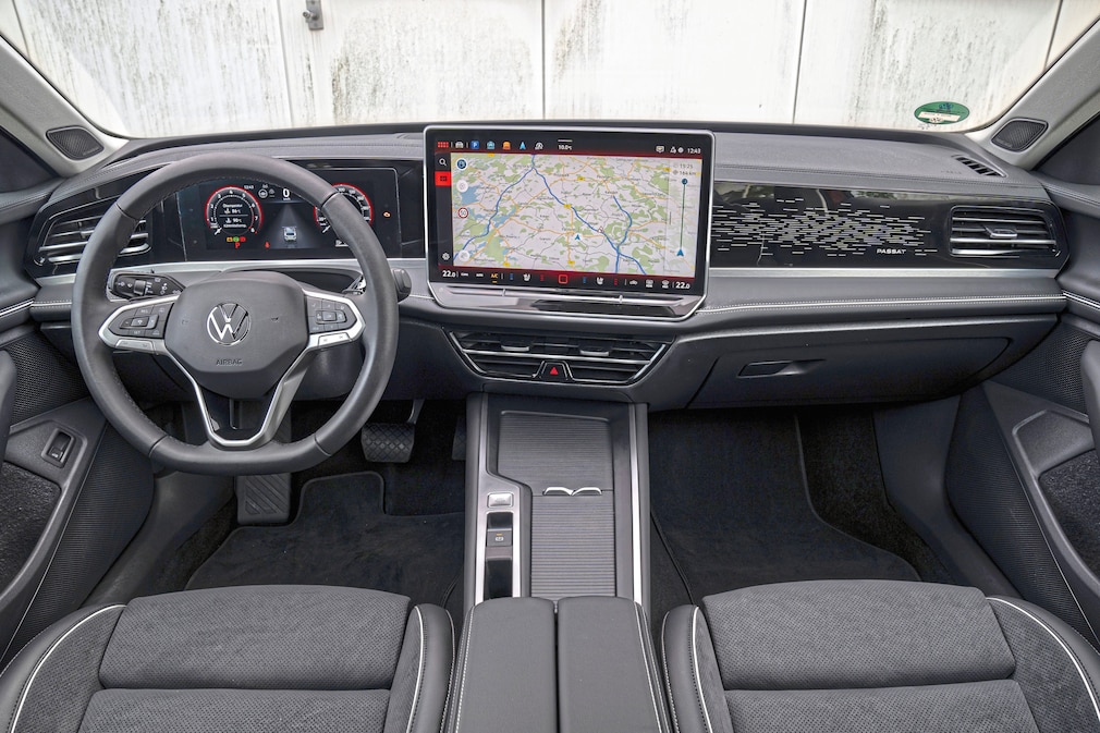 VW Passat 1.5 eTSI