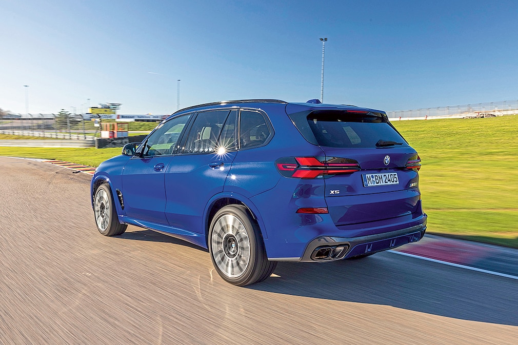 BMW X5 M60i xDrive