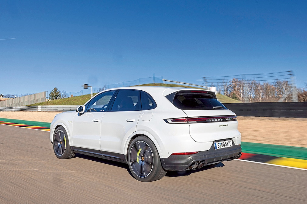 Porsche Cayenne S E-Hybrid