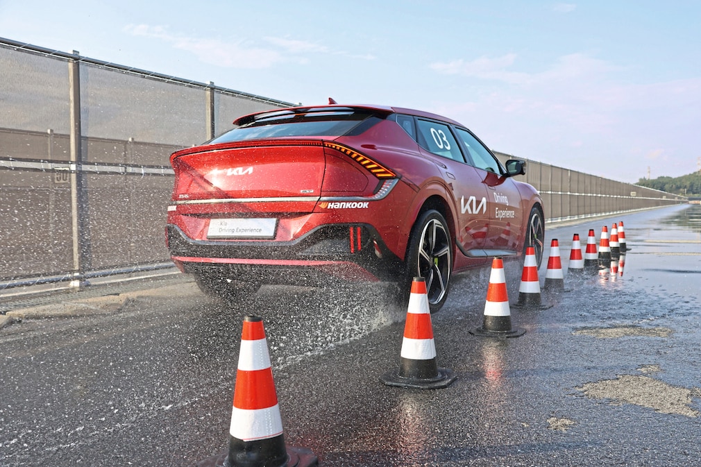 EV-Sommerreifen in 235/55 R 19