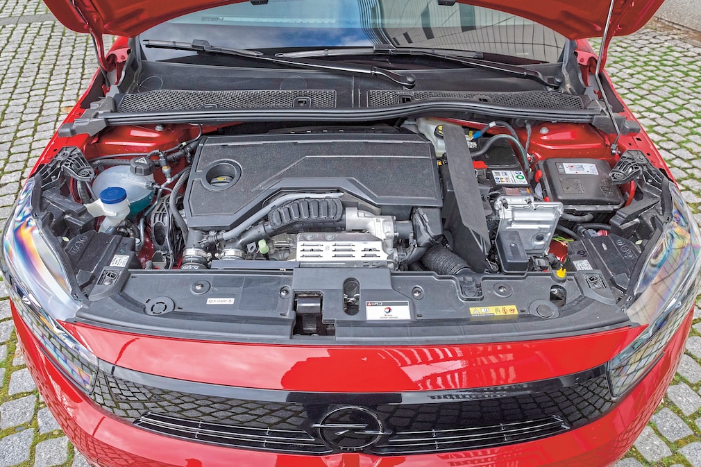 Opel Corsa GS 1.2 DI Turbo Hybrid 48V