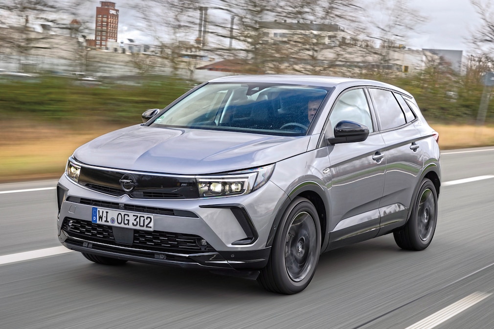 Opel Grandland 1.2 Hybrid 48V