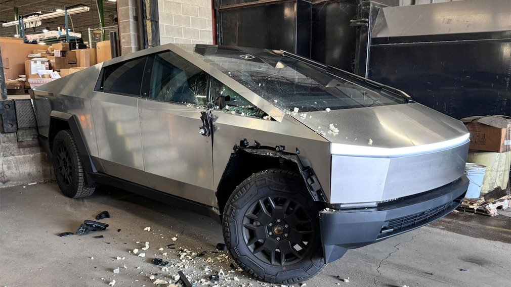 Cybertruck-Unfall