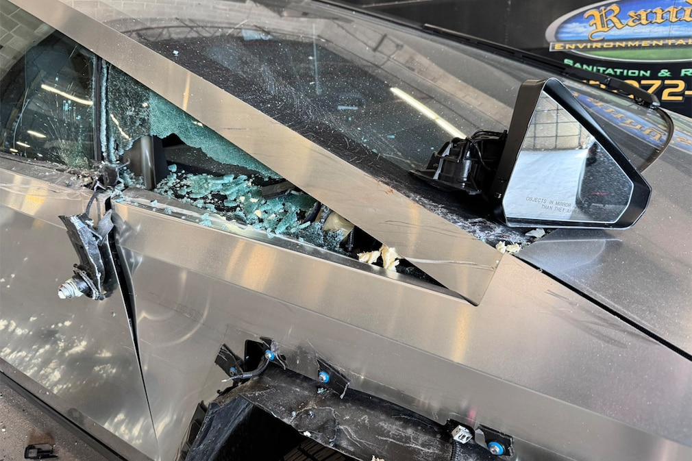 Cybertruck-Unfall