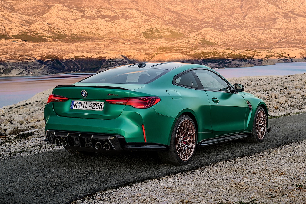 BMW M4 CS