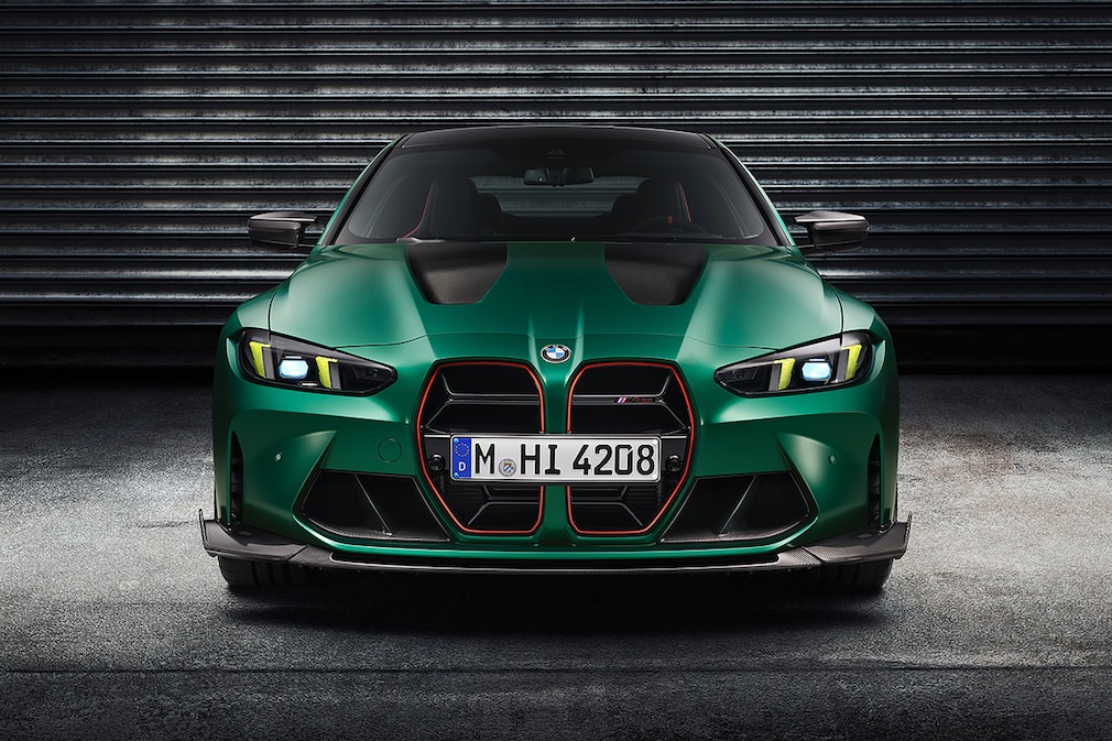 BMW M4 CS