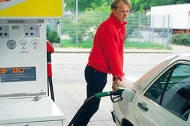 Steigerung um drei Cent pro Liter