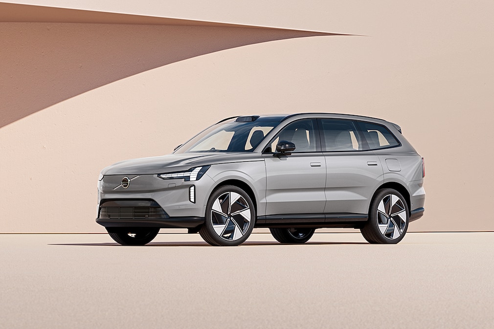 Volvo EX90