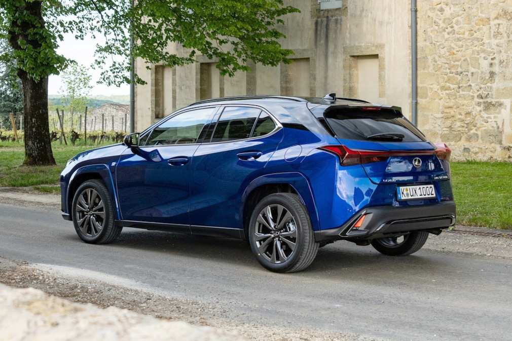 Lexus UX
