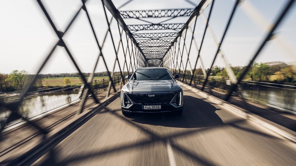 Cadillac LYRIQ