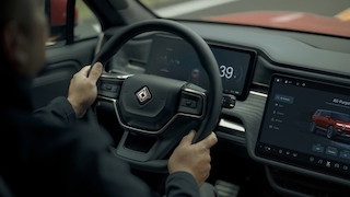 Rivian R1S