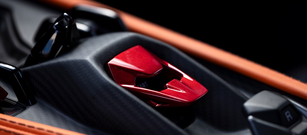 Lamborghini Revuelto